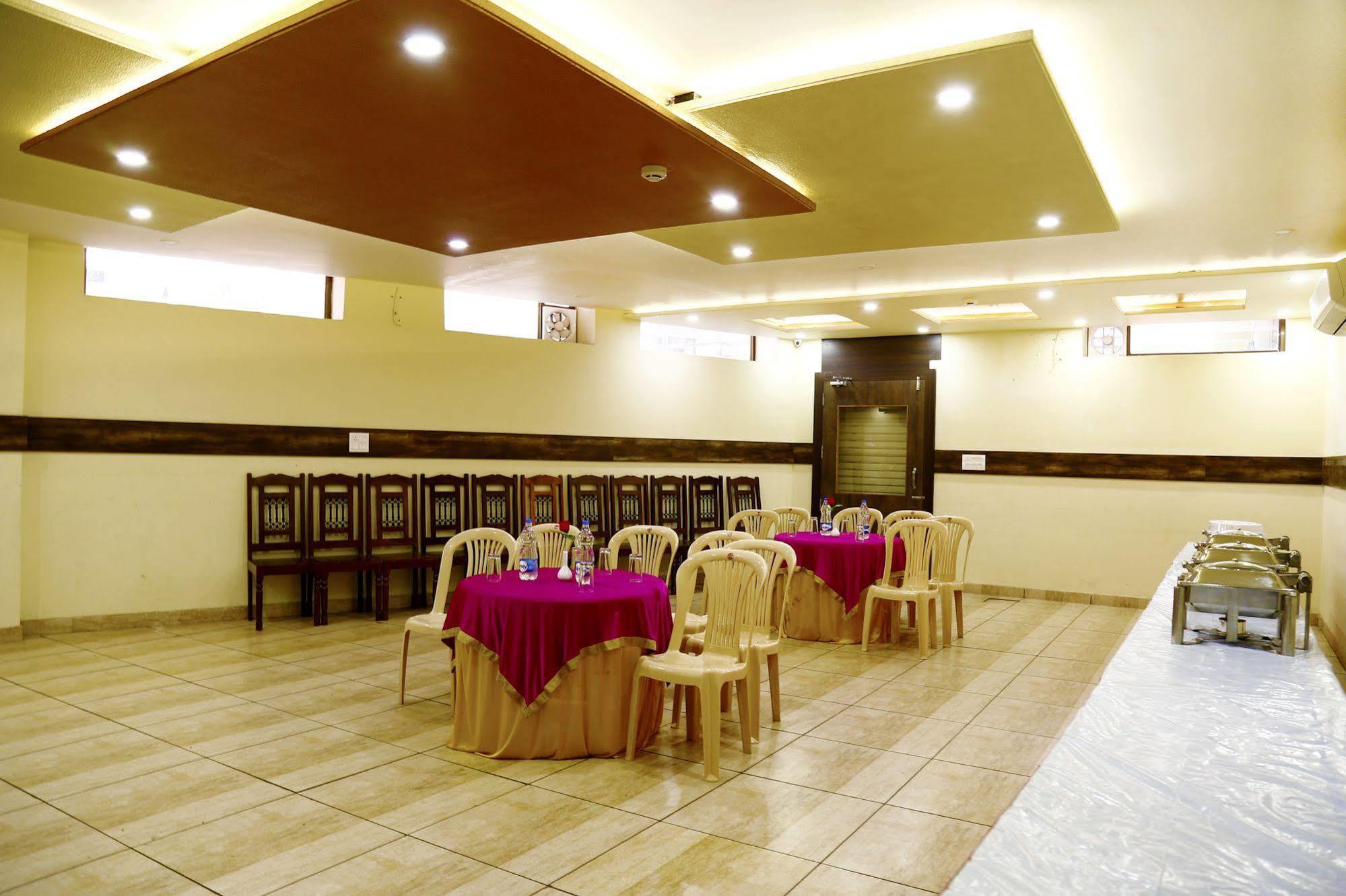 Fabhotel Padmavati Palace Mansarovar Jaipur Buitenkant foto